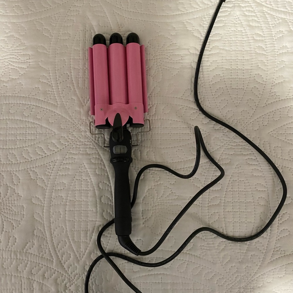 Pink Hair Waver Styling Tool
